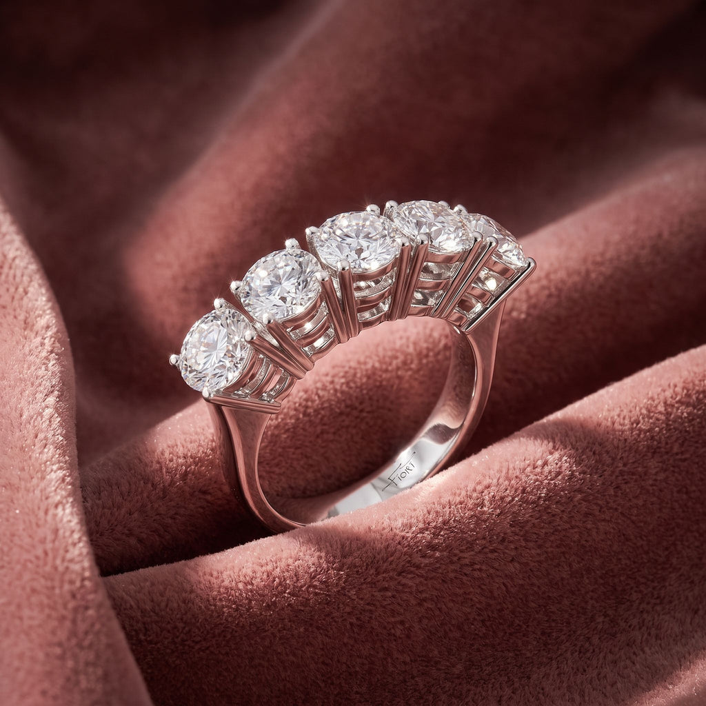 18K Bespoke Round Diamond Ring — AI cloth, in-house