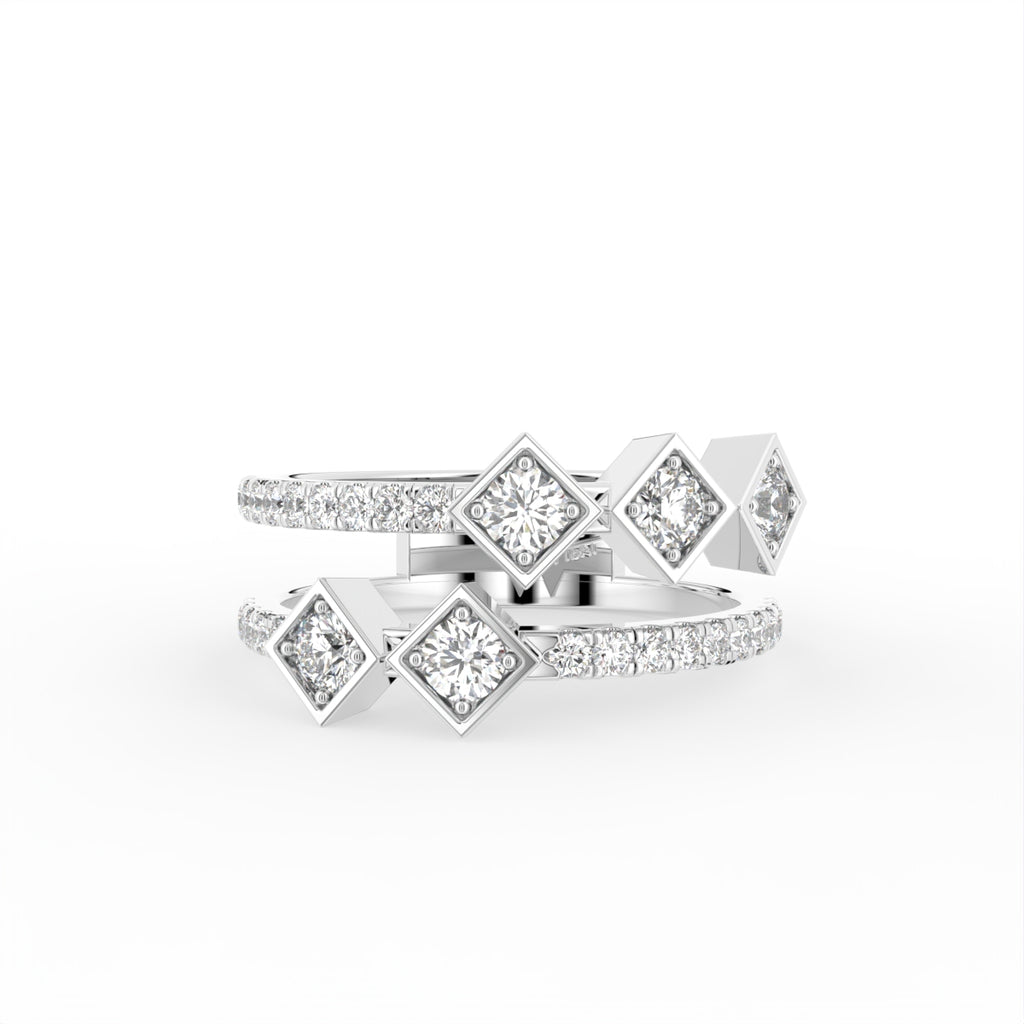 18K Bespoke Round Diamond Ring — TOP
