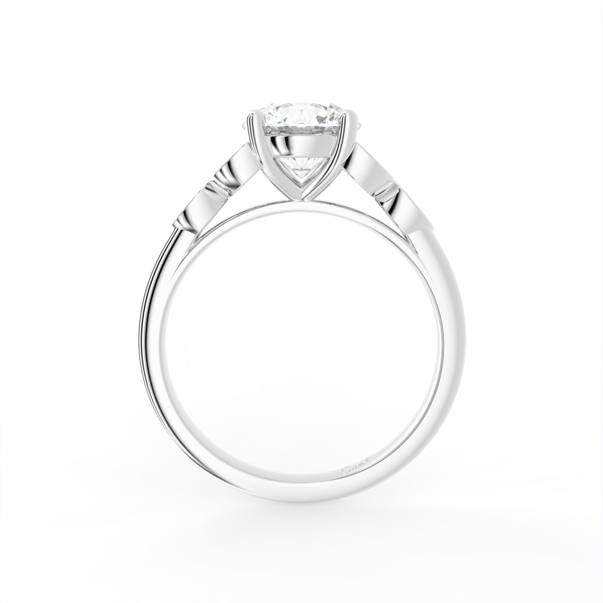 18K White Gold Round Diamond Ring — FRONT