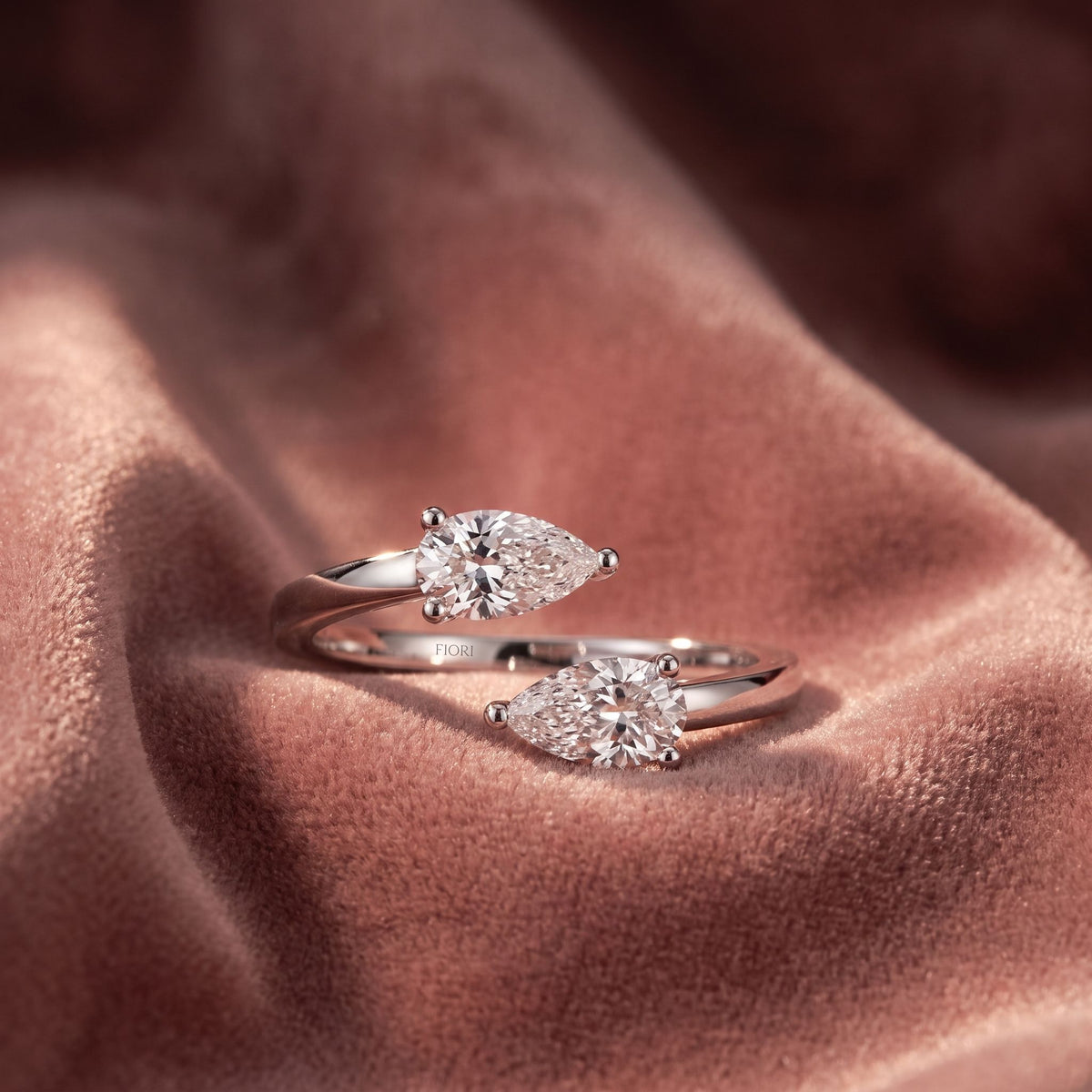 18K Bespoke Pear Diamond Ring — AI cloth, in-house