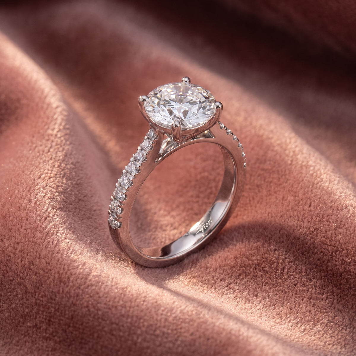 18K Solitaire Round Diamond Engagement Ring — AI cloth, in-house