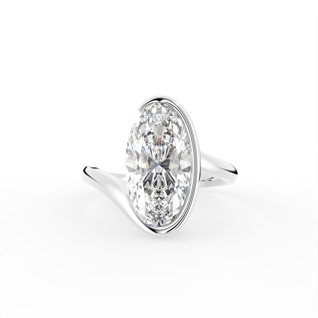 18K Solitaire Diamond Ring — TOP