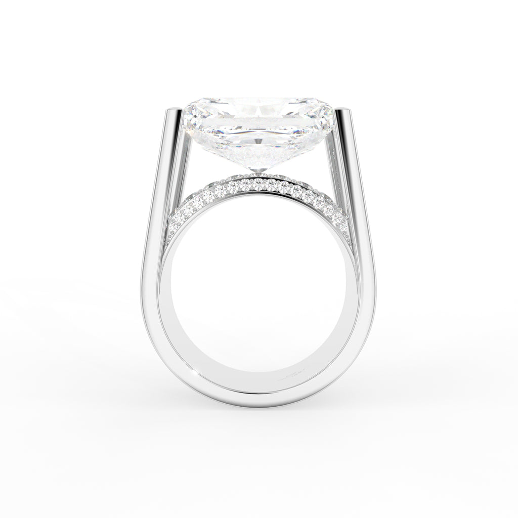 18K Bespoke Solitaire Diamond Ring — FRONT