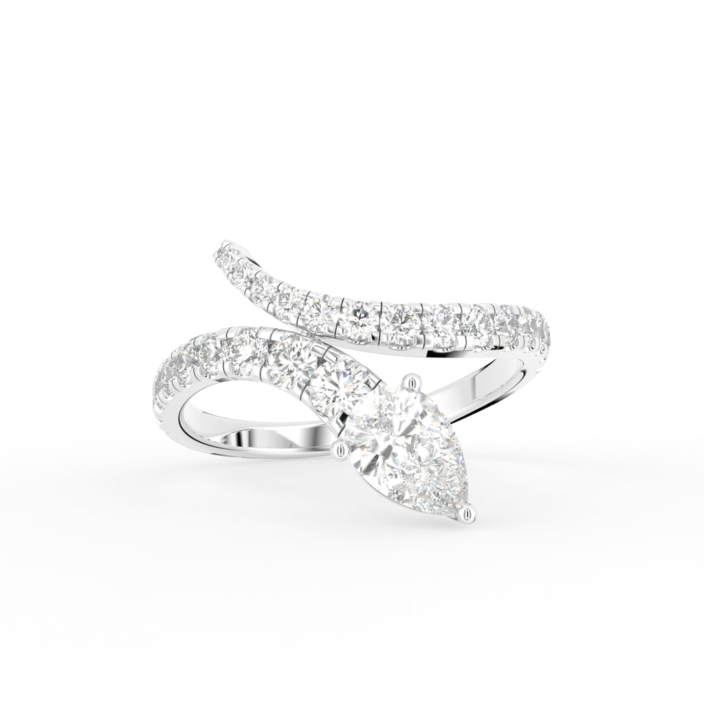 18K Pear Diamond Ring — TOP