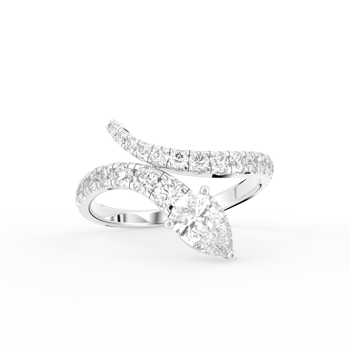 18K Pear Diamond Ring — TOP