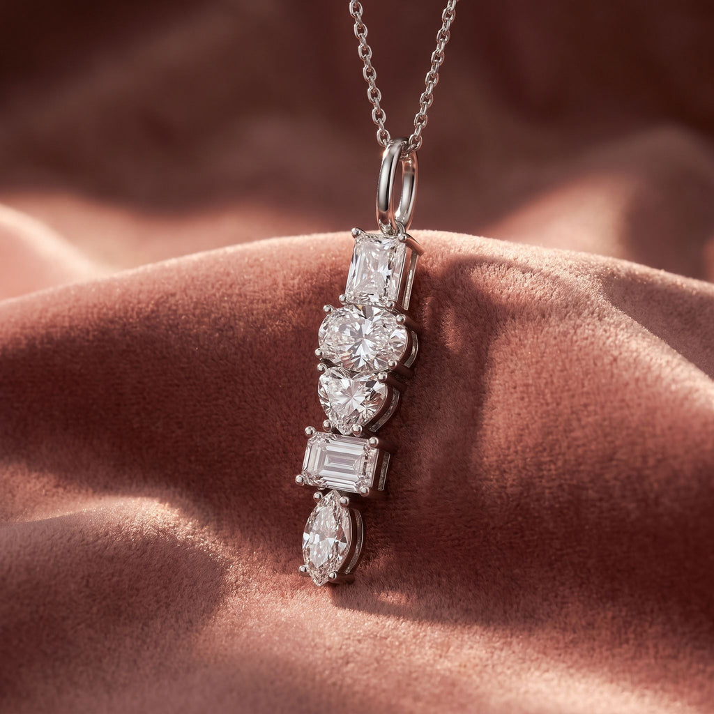 18K Oval Diamond Pendant — AI cloth, in-house