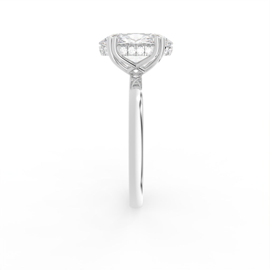 18K Solitaire Oval Diamond Engagement Ring — SIDE