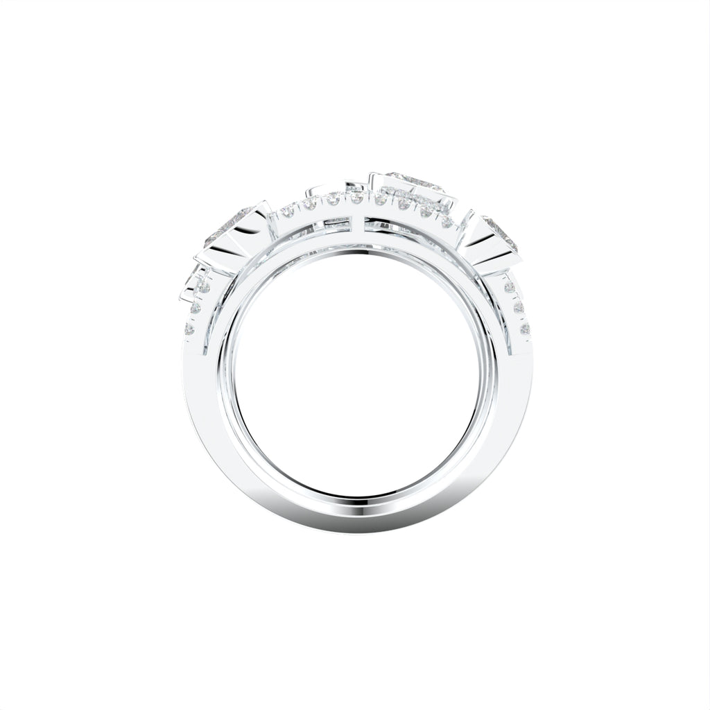 18K Bespoke Round Heart Diamond Ring — FRONT