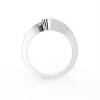 18K Solitaire Round Diamond Ring — FRONT