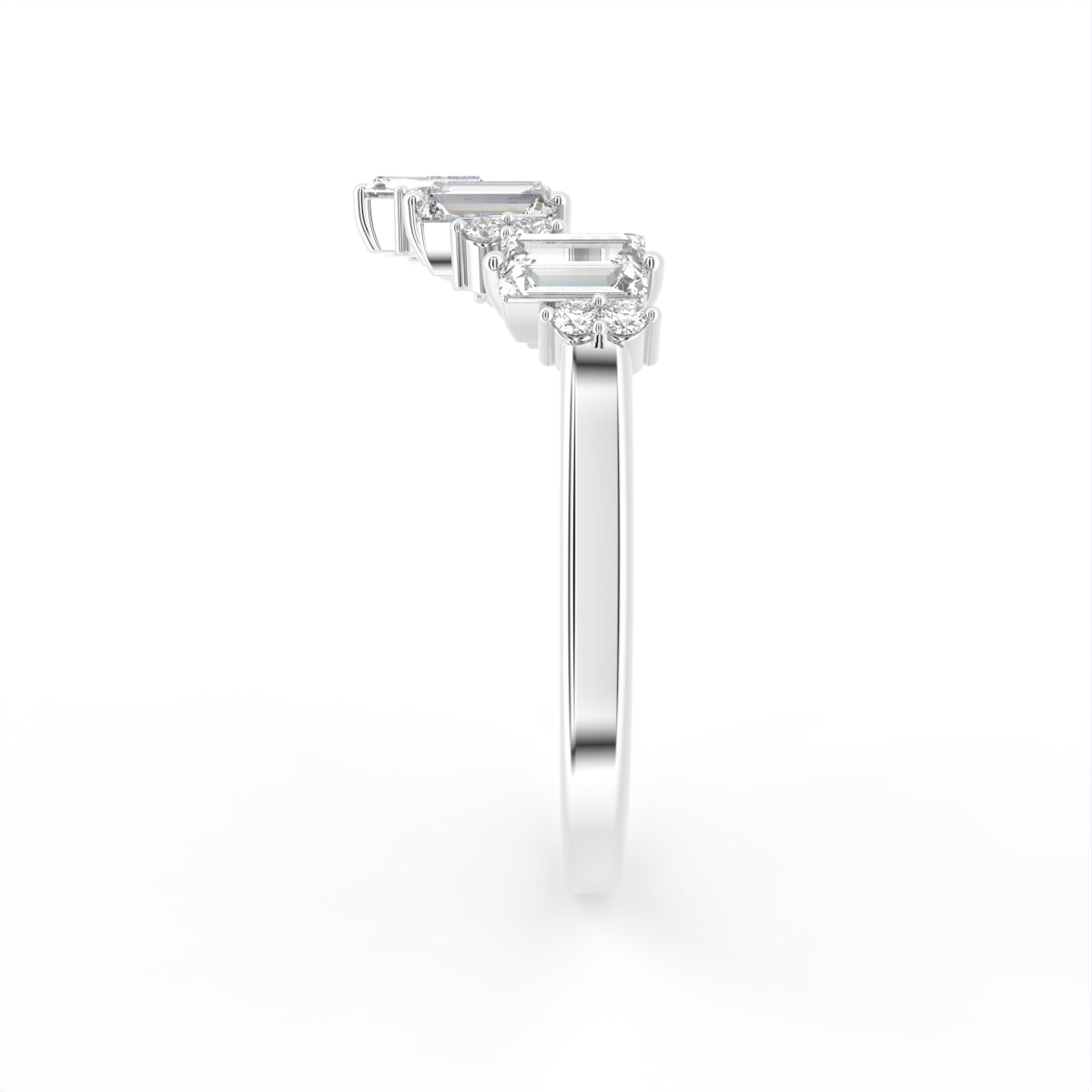 18K White Gold Baguette Diamond Ring — SIDE