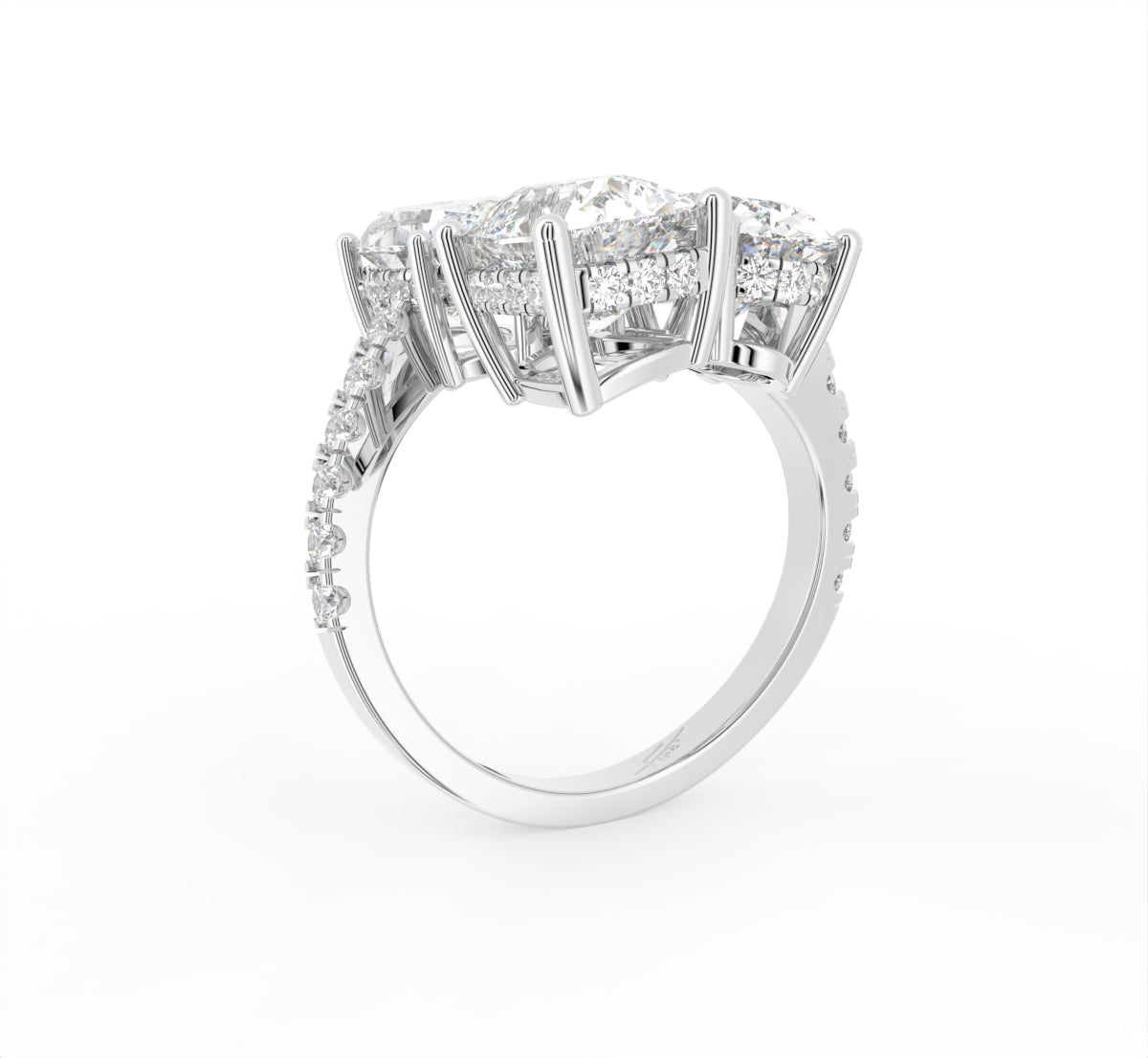 18K Cluster Diamond Ring — 3D VIEW