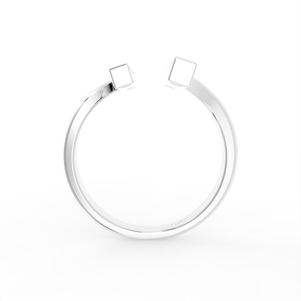18K Bespoke Baguette Diamond Ring — FRONT