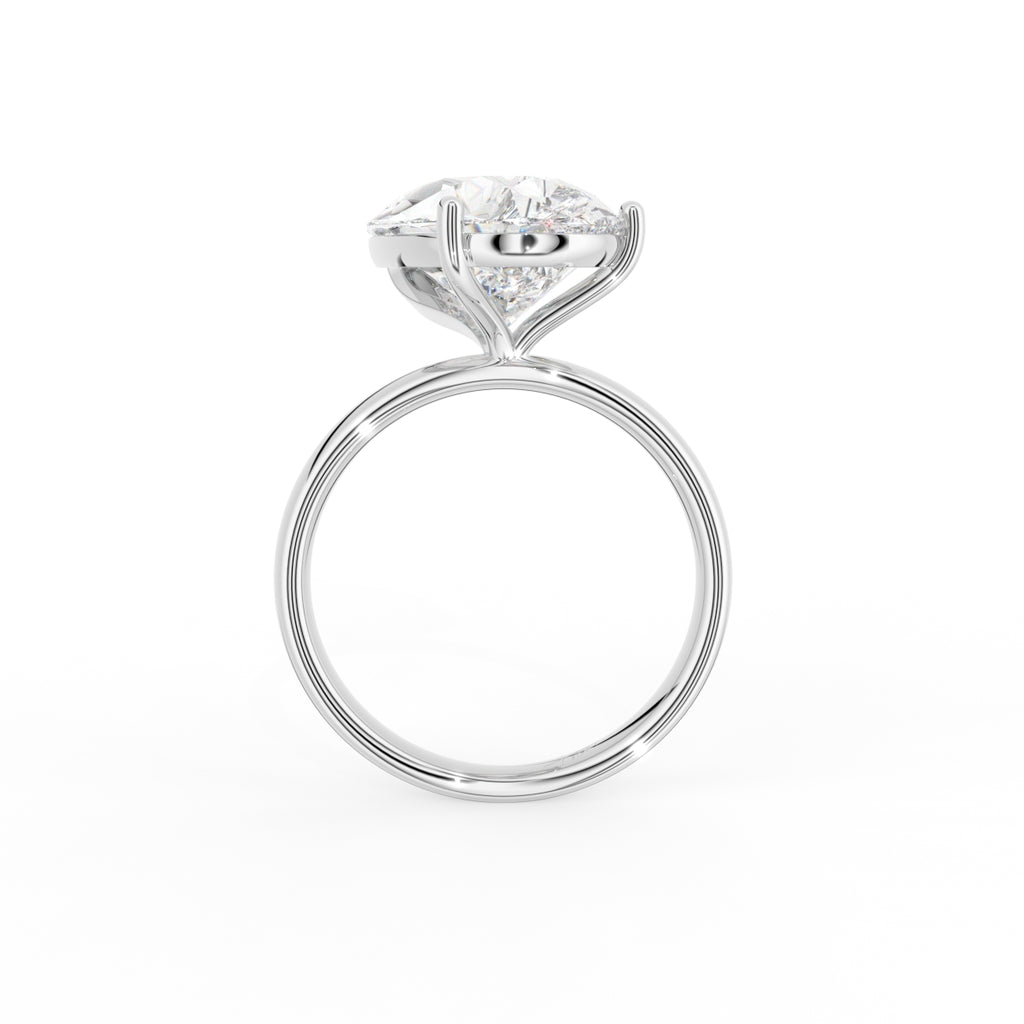 18K Solitaire Pear Diamond Ring — FRONT