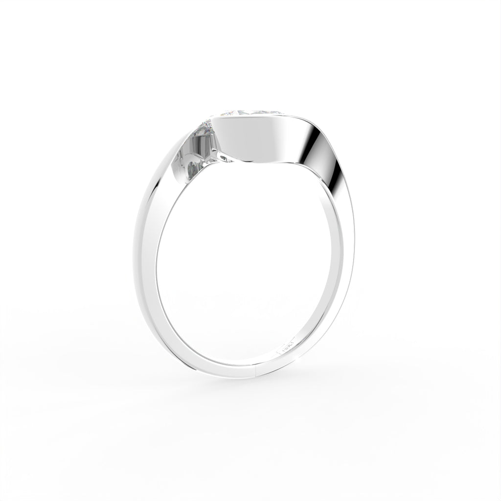 18K Oval Bezel Solitaire Diamond Ring — 3D VIEW
