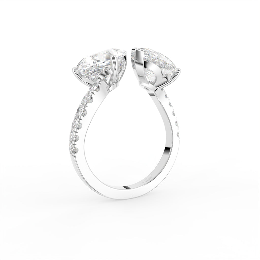 18K Bespoke Pear Diamond Ring — 3D VIEW