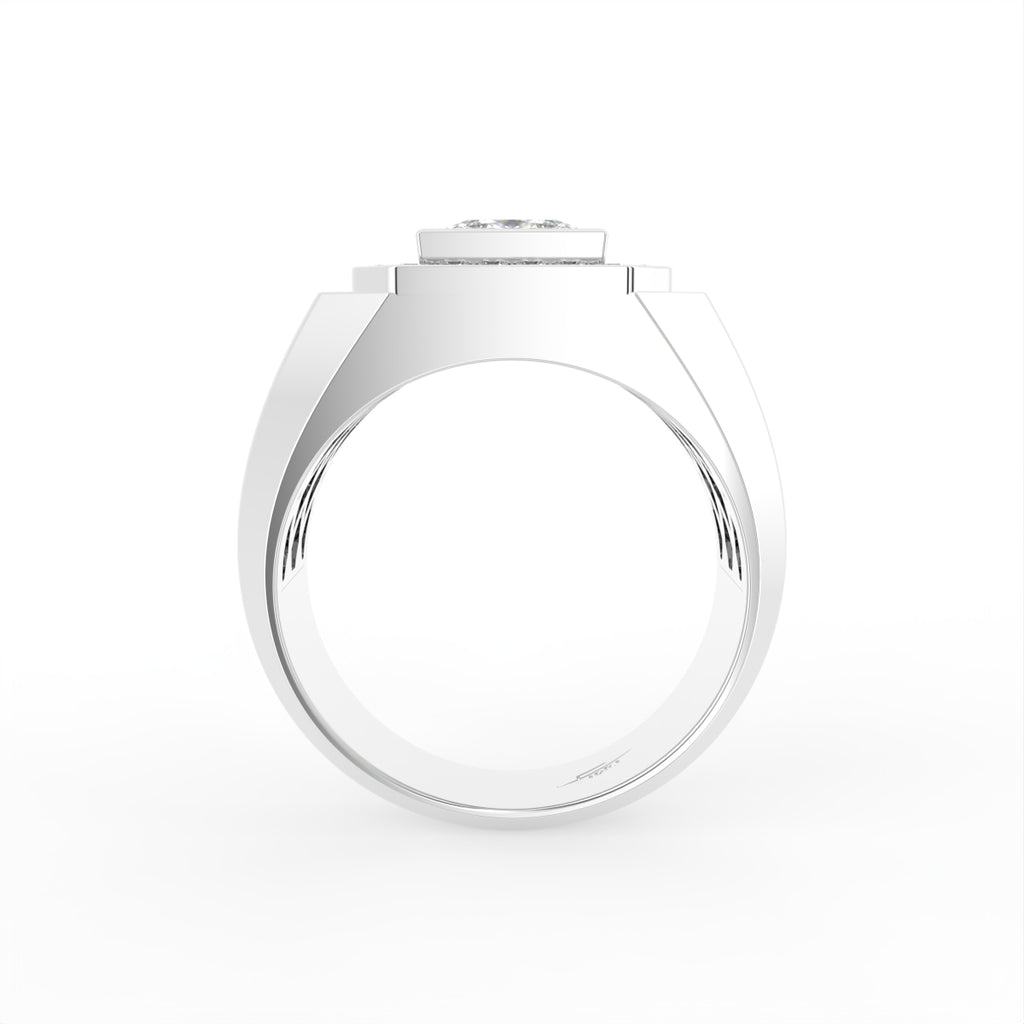 18K Bespoke Princess Diamond Ring — FRONT