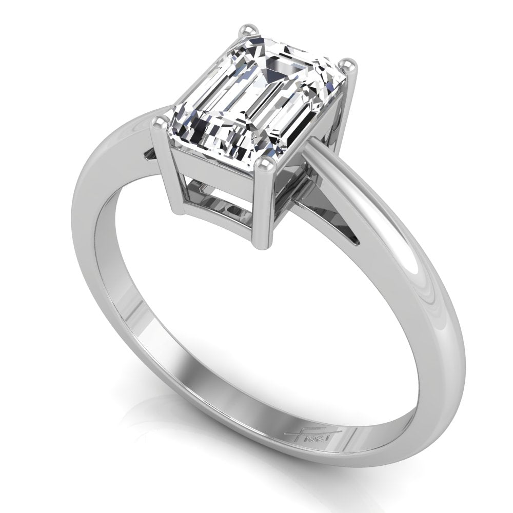 18K Solitaire Emerald-Cut Diamond Ring — FRONT