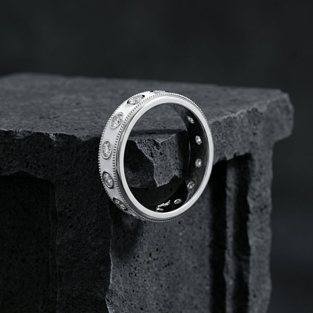 18K Bespoke Round Bezel Diamond Ring