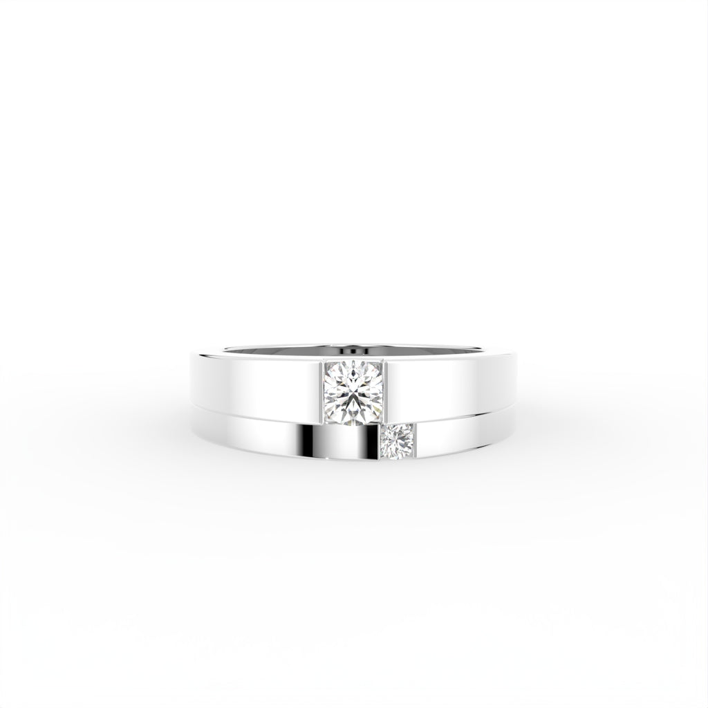 18K Round Solitaire Diamond Ring — TOP