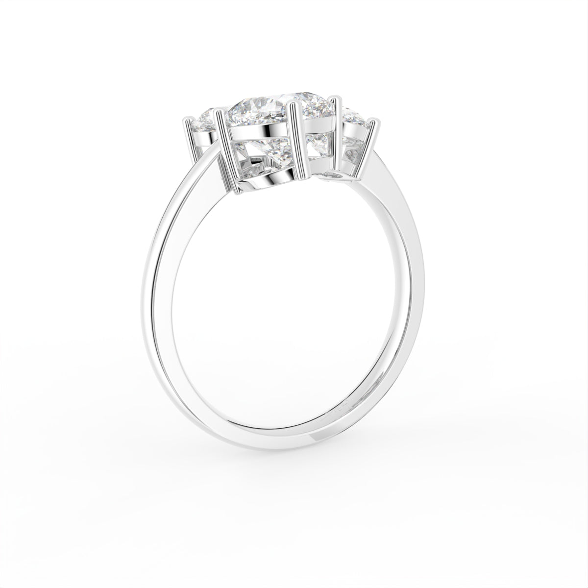 18K Bespoke Diamond Ring — 3D VIEW