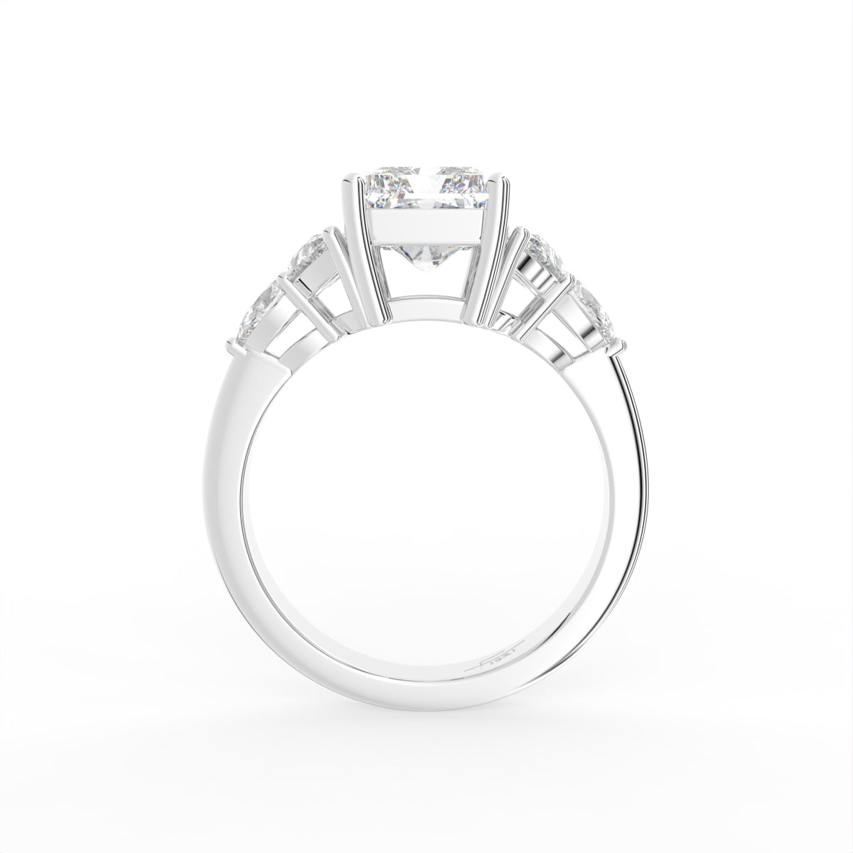 vimg:Z00250|18K Radiant Diamond Engagement Ring — FRONT