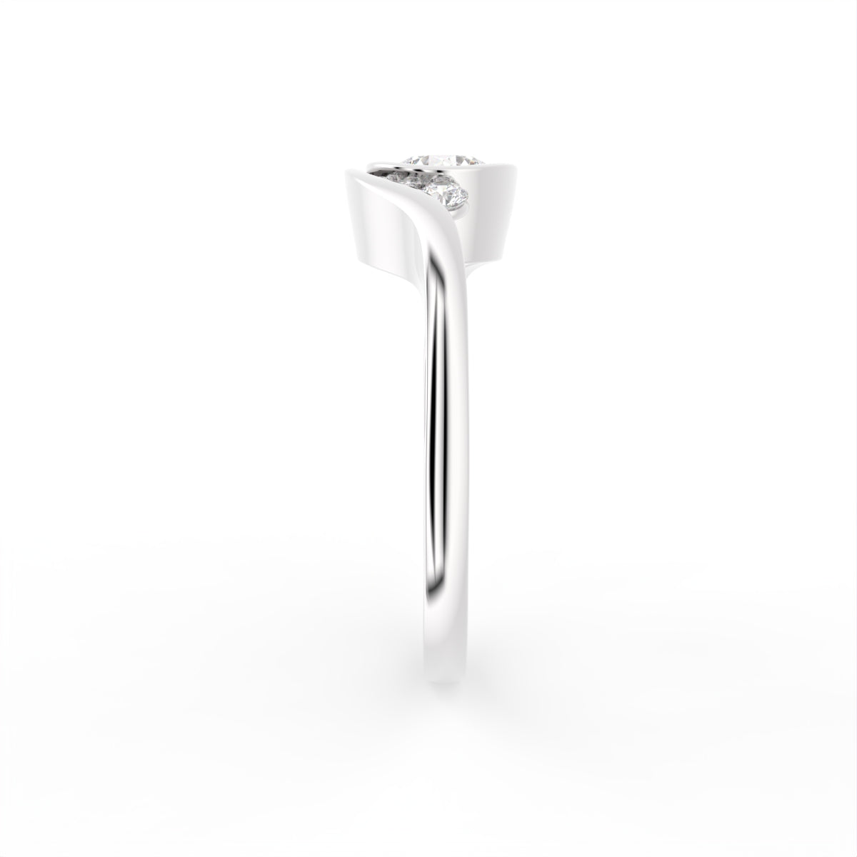 18K Solitaire Round Diamond Ring — SIDE