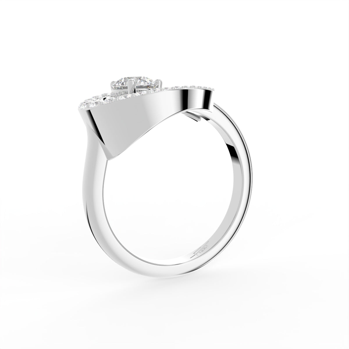 18K Bespoke Round Diamond Ring — 3D VIEW