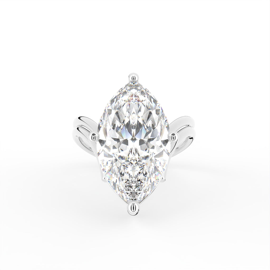 18K Solitaire Cocktail Diamond Ring — TOP
