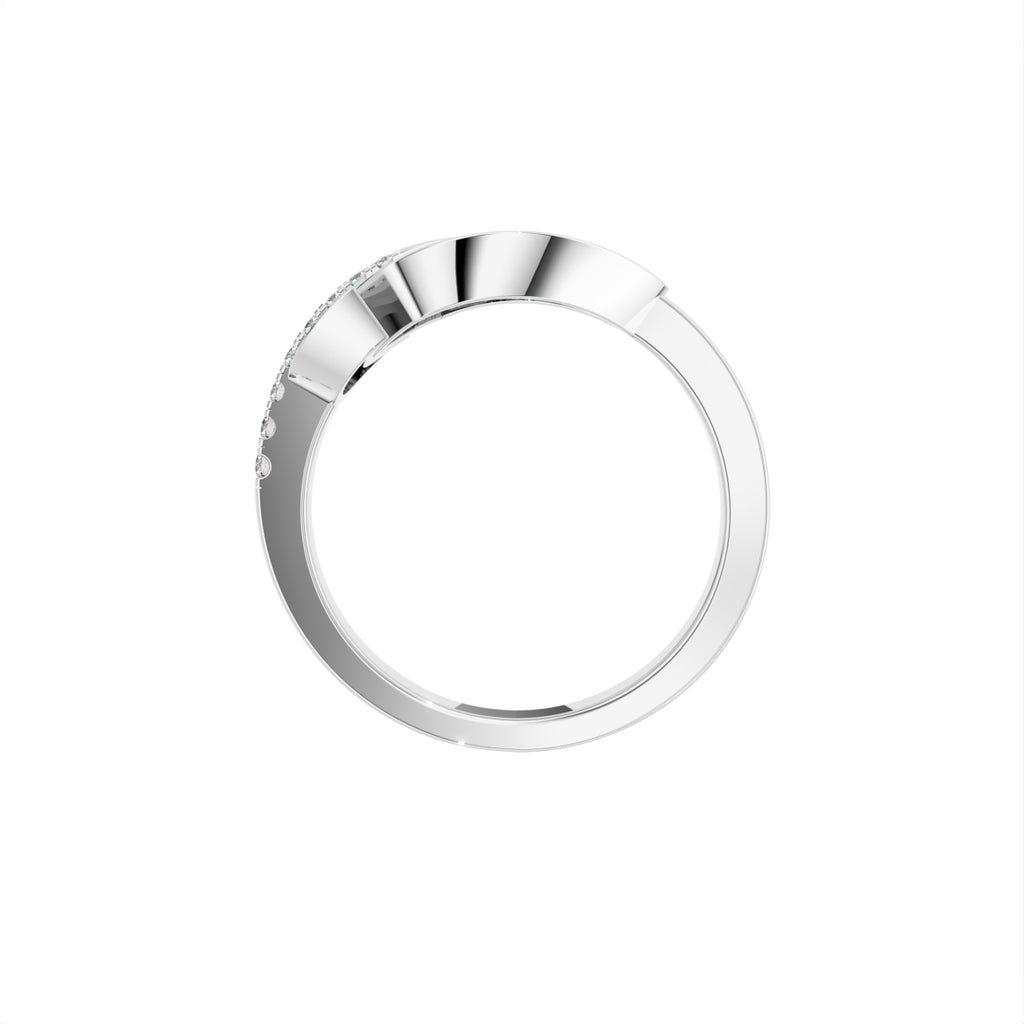 18K White Gold Bespoke Round Diamond Ring — FRONT
