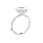 18K Solitaire Oval Diamond Engagement Ring — 3D VIEW