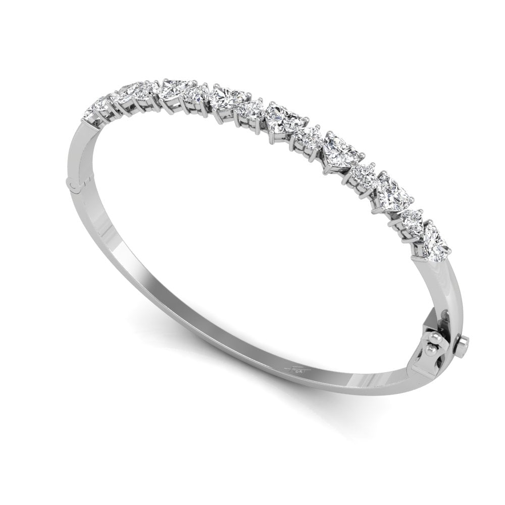 18K Heart Diamond Bangle — 3D VIEW