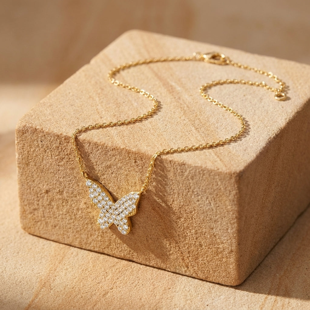 18K Butterfly Round Diamond Pendant
