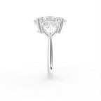 vimg:Z00565|18K White Gold Trilogy Oval Diamond Ring — SIDE