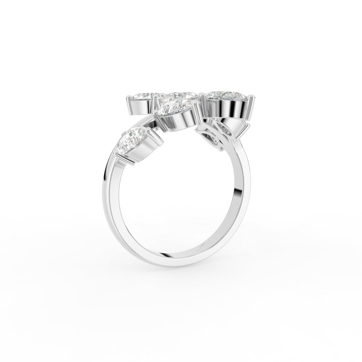 18K Bespoke Leaf Diamond Ring — 3D VIEW