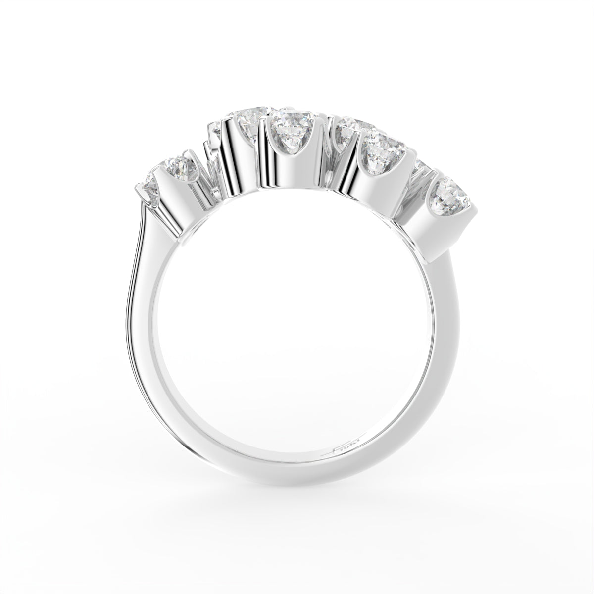 18K White Gold Round Diamond Cocktail Ring — FRONT