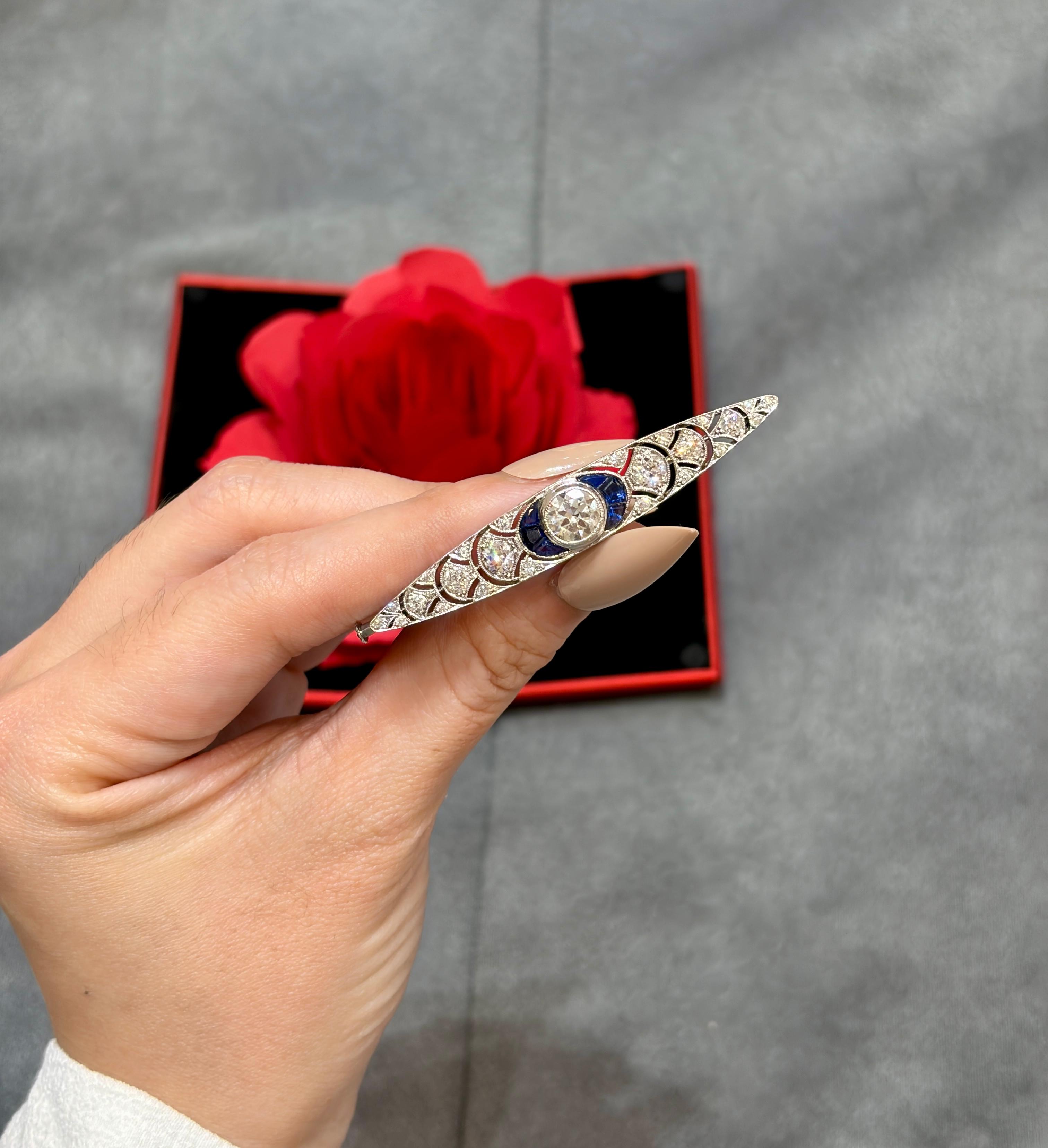 18K White Round Old European Diamond Brooch 2.7ct — IMAGE URL