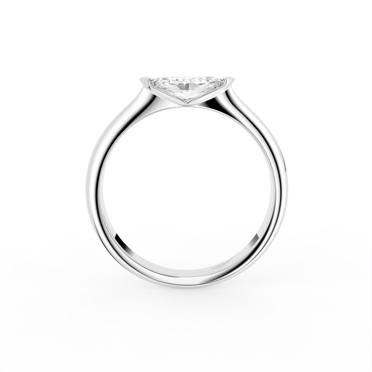 vimg:FJ6284|vimg:FJ6303|18K Solitaire Marquise Diamond Ring — FRONT