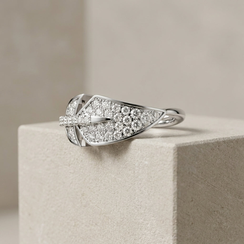 18K White Gold Bespoke Round Diamond Ring
