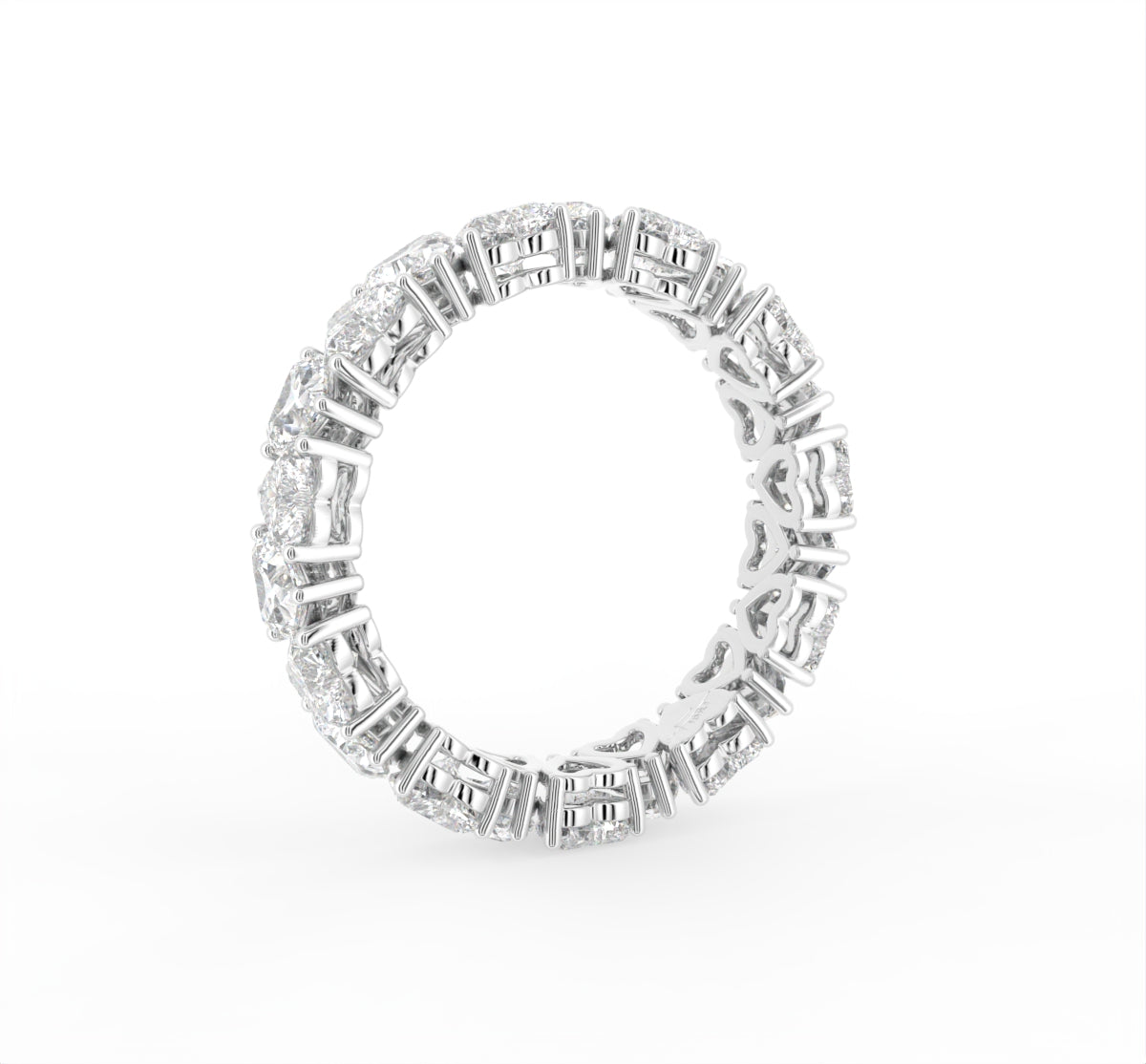 18K Heart Eternity Diamond Ring — 3D VIEW