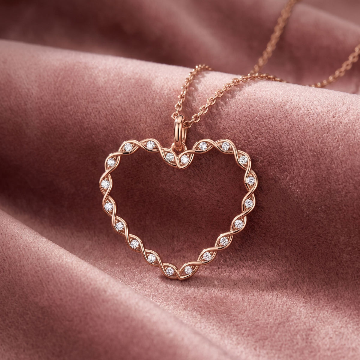 18K Heart Round Diamond Pendant — AI cloth, in-house