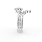 vimg:FJ6832|vimg:FJ6833|18K Bespoke Oval Diamond Ring Set — SIDE