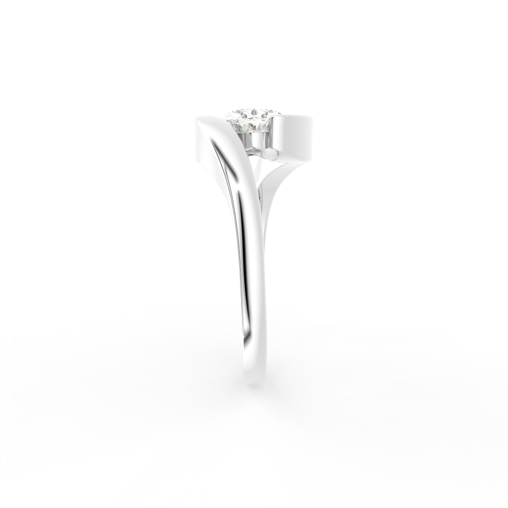 18K Oval Bezel Solitaire Diamond Ring — SIDE
