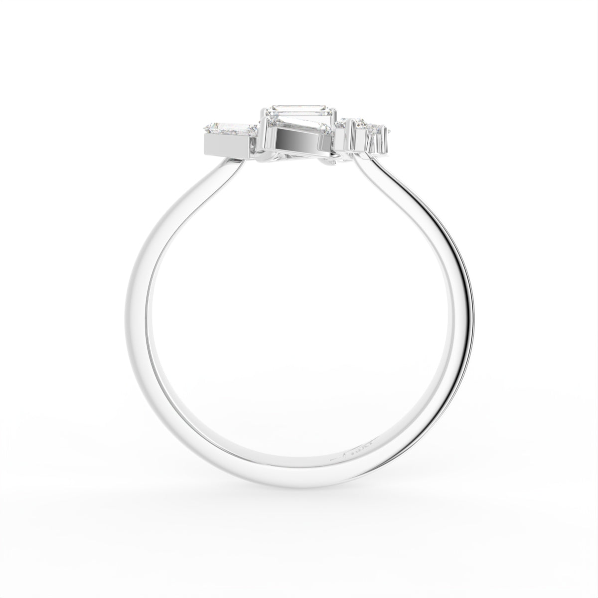 18K Bespoke Baguette Diamond Ring — FRONT