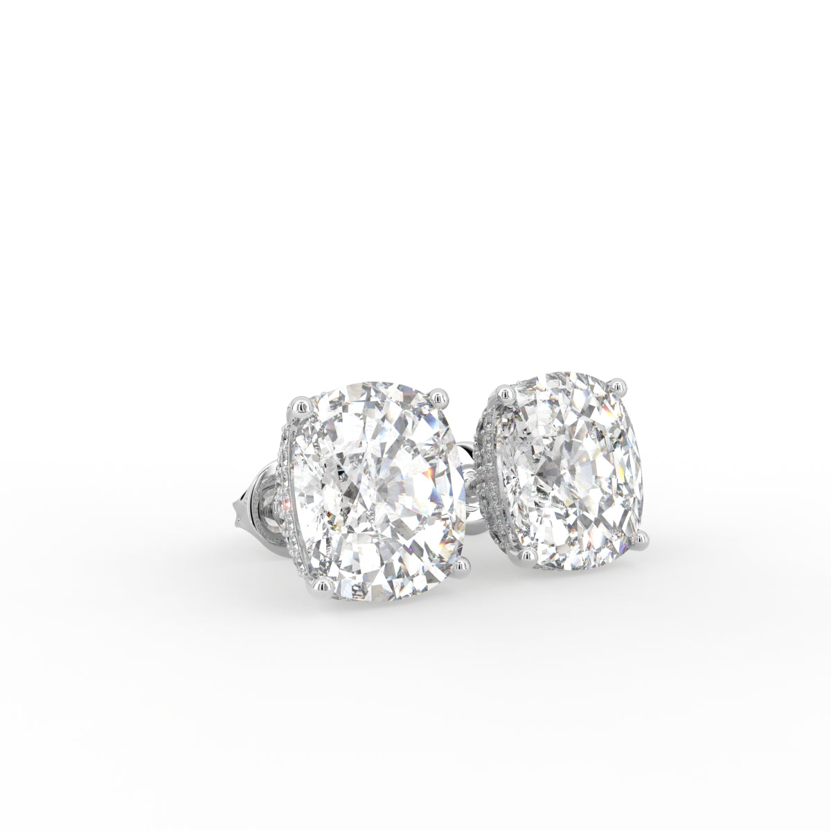 18K Cushion Diamond Earrings — 3D VIEW
