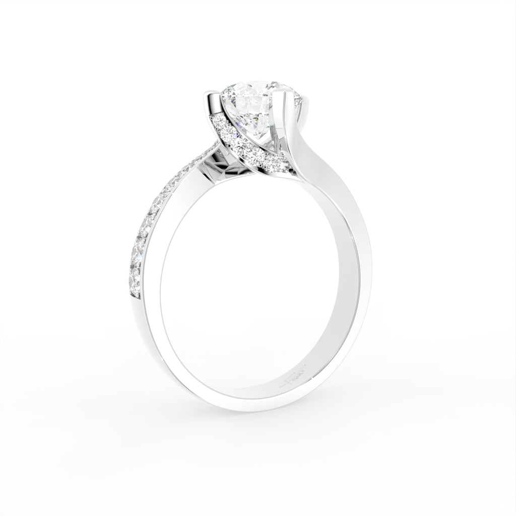 18K Round Diamond Engagement Ring — 3D VIEW