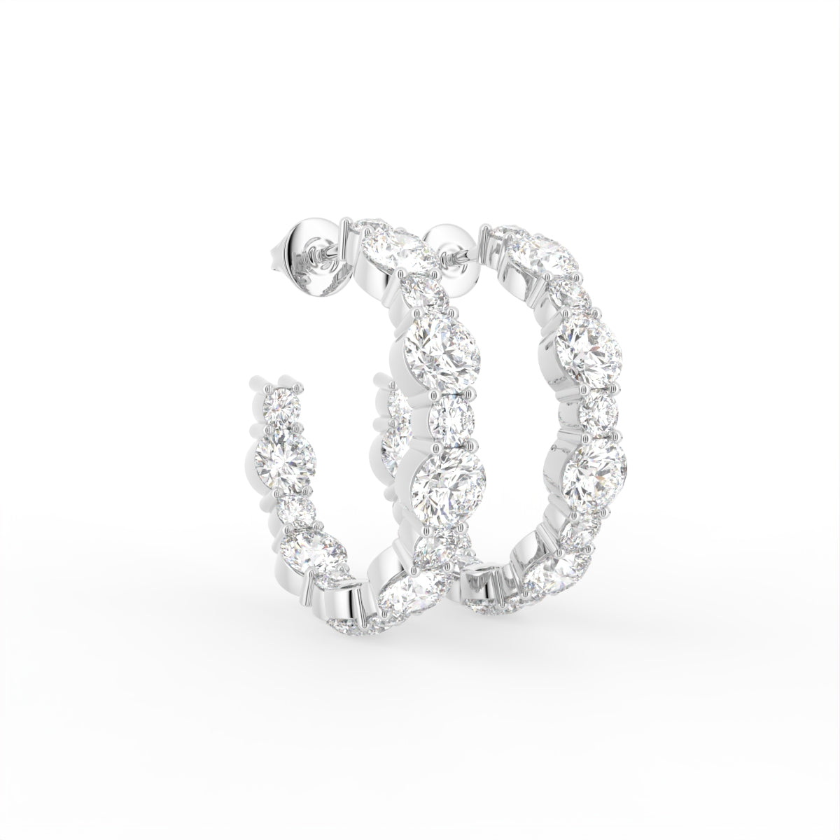 18K Round Bespoke Diamond Earrings — 3D VIEW