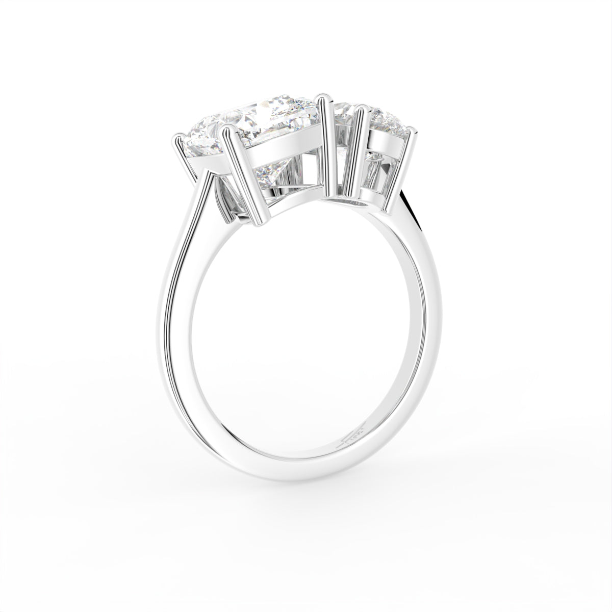 18K Bespoke Pear Diamond Ring — 3D VIEW