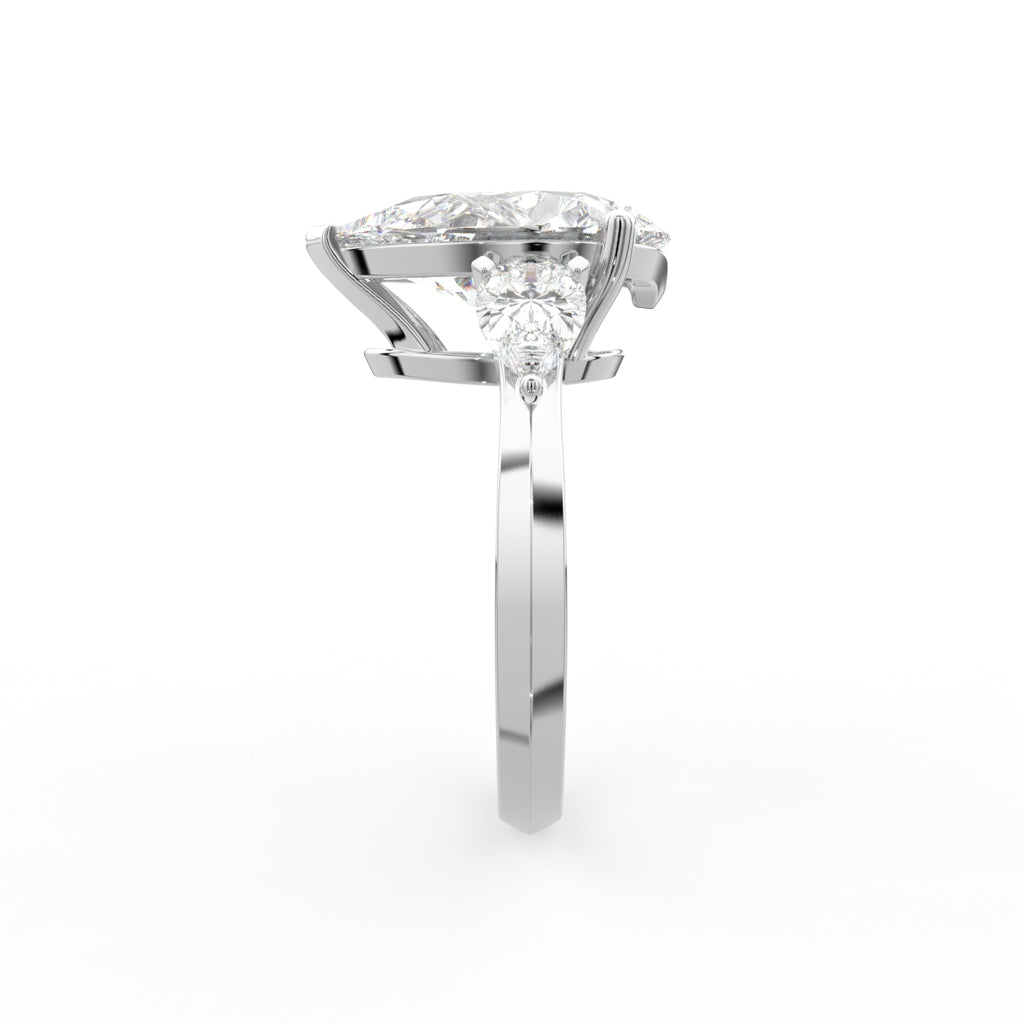 18K White Gold Pear Diamond Engagement Ring — SIDE
