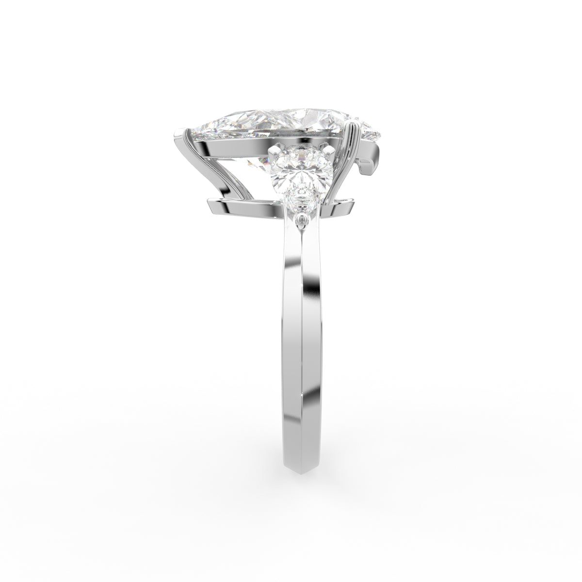 18K White Gold Pear Diamond Engagement Ring — SIDE