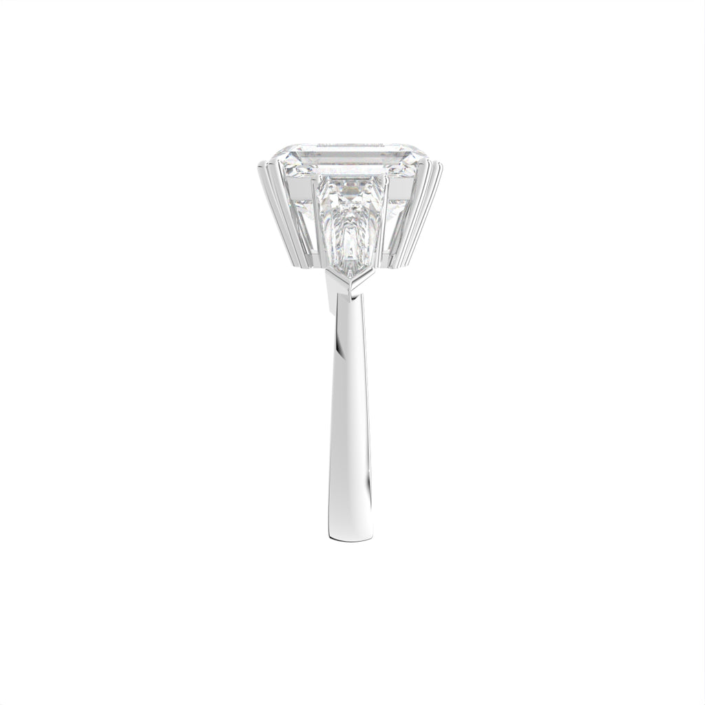 18K Diamond Ring — SIDE